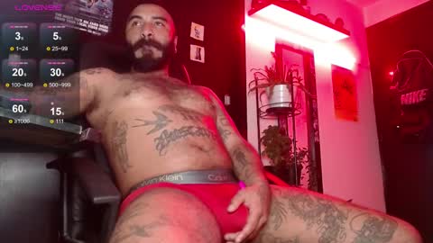 Snapshot of damian_darkside_ chatting on February 2025 12:35:02 AM Damian online show from February 2025 12:35:02 AM