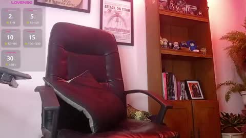 Snapshot of damian_darkside_ chatting on May 2026 02:53:01 AM Damian online show from May 2026 02:53:01 AM
