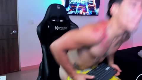 Damian online show from October 2025 10:25:01 AM