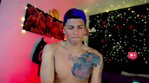 Snapshot of damian_latinxxx chatting on December 2024 05:44:01 AM Damian online show from December 2024 05:44:01 AM