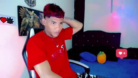 Snapshot of damian_latinxxx chatting on January 2025 08:09:01 AM Damian online show from January 2025 08:09:01 AM