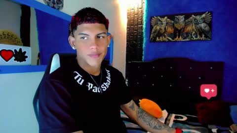 Snapshot of damian_latinxxx chatting on January 2025 02:59:01 AM Damian online show from January 2025 02:59:01 AM