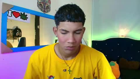 Snapshot of damian_latinxxx chatting on February 2025 02:27:02 AM Damian online show from February 2025 02:27:02 AM