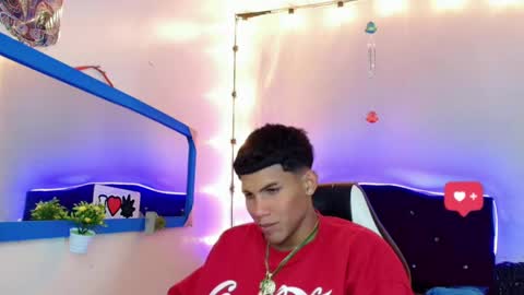 Snapshot of damian_latinxxx chatting on February 2025 11:58:01 AM Damian online show from February 2025 11:58:01 AM