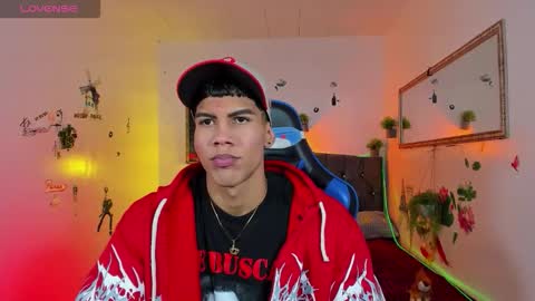 Snapshot of damian_latinxxx chatting on October 2025 03:05:02 AM Damian online show from October 2025 03:05:02 AM