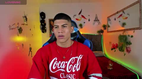 Snapshot of damian_latinxxx chatting on October 2025 12:52:02 AM Damian online show from October 2025 12:52:02 AM