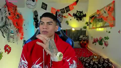 Snapshot of damian_latinxxx chatting on October 2025 03:07:02 AM Damian online show from October 2025 03:07:02 AM