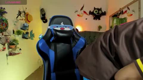 Snapshot of damian_latinxxx chatting on November 2025 03:12:02 AM Damian online show from November 2025 03:12:02 AM