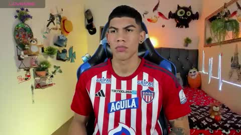 Snapshot of damian_latinxxx chatting on November 2025 03:01:01 AM Damian online show from November 2025 03:01:01 AM