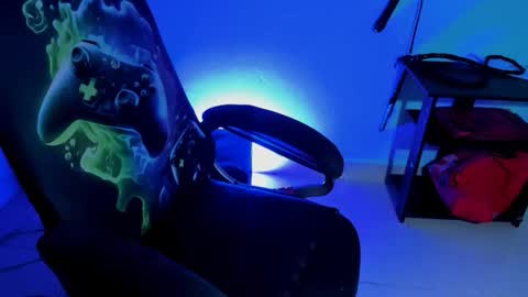 Damian torner online show from November 2025 10:47:01 AM