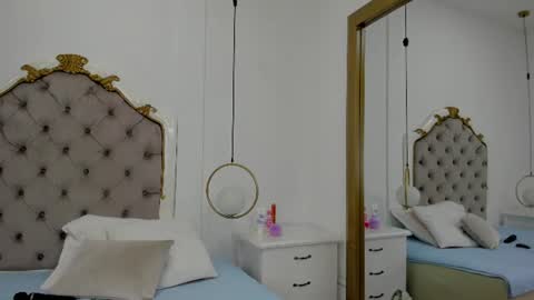 Damiana online show from July 2026 06:42:02 PM