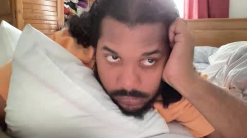 Snapshot of damien0715 chatting on November 2025 11:21:01 AM Dams Evans online show from November 2025 11:21:01 AM