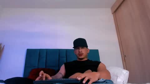 Snapshot of dammianmilleroficial chatting on November 2025 05:02:01 PM INSTAGRAM DAMMIANMILLEROFICIAL online show from November 2025 05:02:01 PM