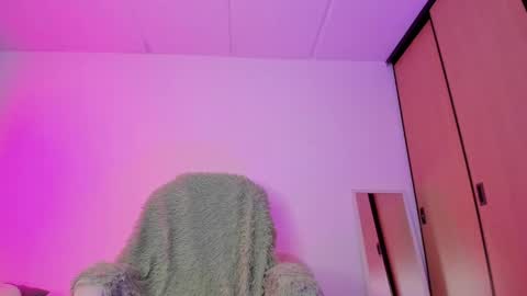 Criss online show from February 2025 04:59:02 AM