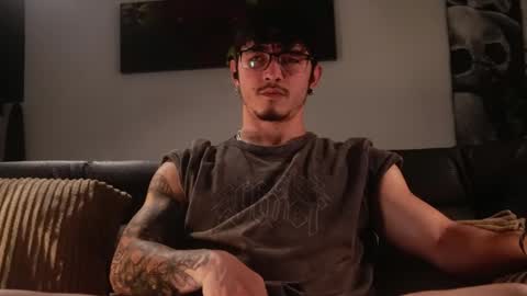 insta damn8   ---         -----  online show from April 2026 11:37:02 PM