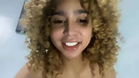 damnperfectxx online show from May 2026 01:00:01 AM