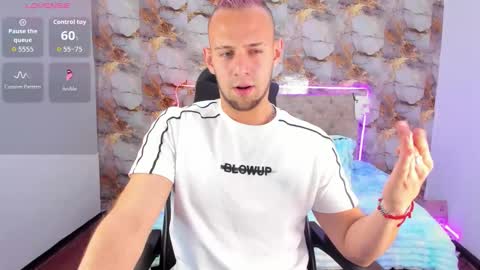 Snapshot of damon_baker0 chatting on March 2026 02:23:02 PM Damon bakert online show from March 2026 02:23:02 PM