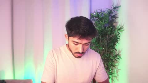 damon_frost online show from April 2026 12:04:01 AM