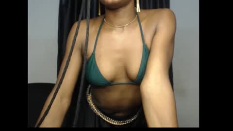 leah online show from February 2026 05:43:02 PM