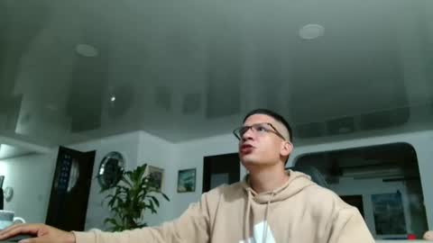 Snapshot of damyan_2003 chatting on March 2026 11:30:02 PM damyan_2003 online show from March 2026 11:30:02 PM