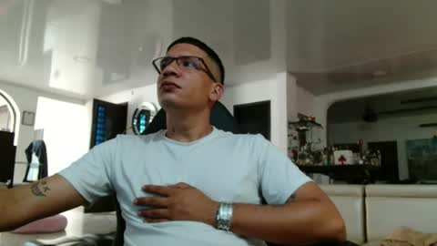 Snapshot of damyan_2003 chatting on March 2026 01:48:02 PM damyan_2003 online show from March 2026 01:48:02 PM