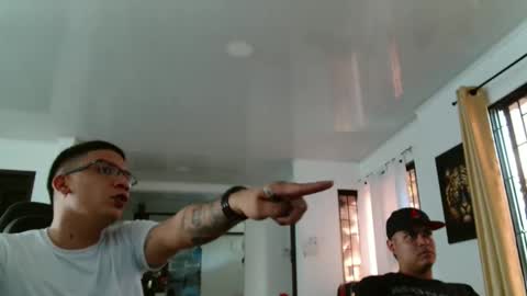 Snapshot of damyan_2003 chatting on April 2026 08:39:02 PM damyan_2003 online show from April 2026 08:39:02 PM