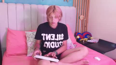 D A N online show from March 2026 02:01:02 PM