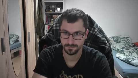 King Dan online show from November 2025 07:56:02 PM