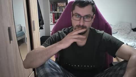 Snapshot of dan_the_man405 chatting on February 2026 07:52:02 PM King Dan online show from February 2026 07:52:02 PM