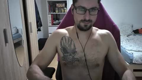 Snapshot of dan_the_man405 chatting on February 2026 09:09:02 PM King Dan online show from February 2026 09:09:02 PM