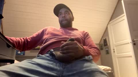 dan_the_man43 online show from January 2026 06:00:02 PM