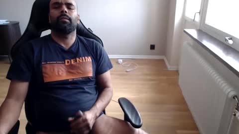 Snapshot of dan_the_man43 chatting on April 2026 07:22:02 AM dan_the_man43 online show from April 2026 07:22:02 AM