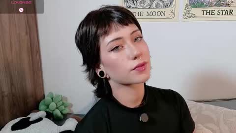 Bluemoon online show from November 2025 07:46:02 PM