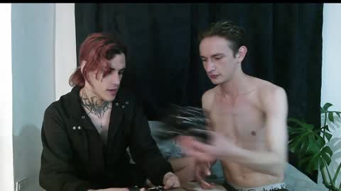 Snapshot of dan_yagami chatting on December 2024 05:37:01 AM Dan and Noah online show from December 2024 05:37:01 AM