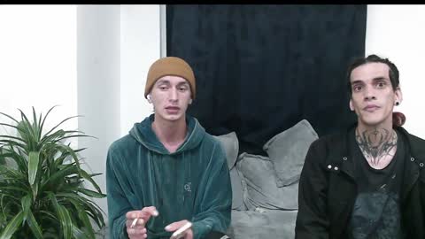 Snapshot of dan_yagami chatting on December 2024 05:02:01 AM Dan and Noah online show from December 2024 05:02:01 AM