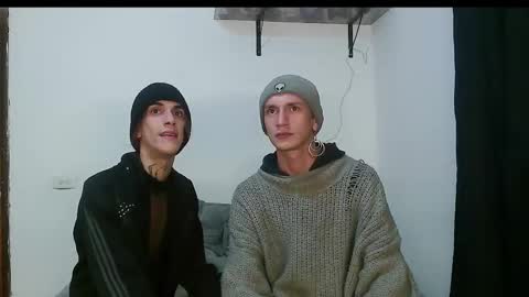 Snapshot of dan_yagami chatting on February 2025 02:40:02 AM Dan and Noah online show from February 2025 02:40:02 AM