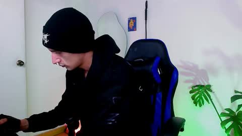 Snapshot of dan_yagami chatting on September 2025 05:00:02 AM Dan and Noah online show from September 2025 05:00:02 AM