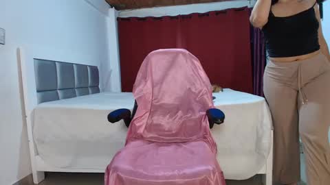 Snapshot of dana_777 chatting on September 2025 11:09:02 PM Dayana  online show from September 2025 11:09:02 PM