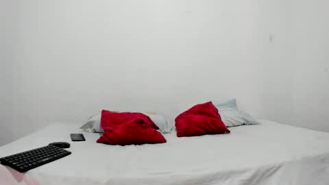 Snapshot of dana_777 chatting on October 2025 08:17:02 PM Dayana  online show from October 2025 08:17:02 PM