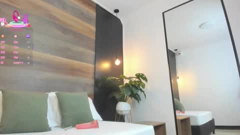 D A N A  online show from February 2026 07:11:01 PM