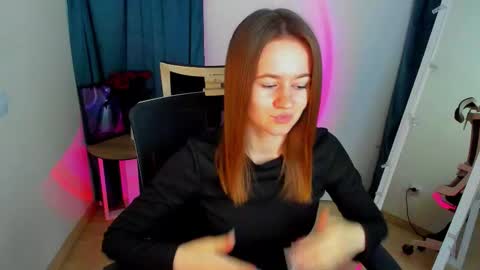 Dana online show from September 2025 06:22:02 PM