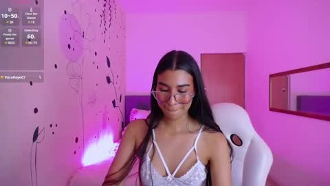 Snapshot of dana_paula chatting on January 2025 03:01:01 PM dana_paula online show from January 2025 03:01:01 PM