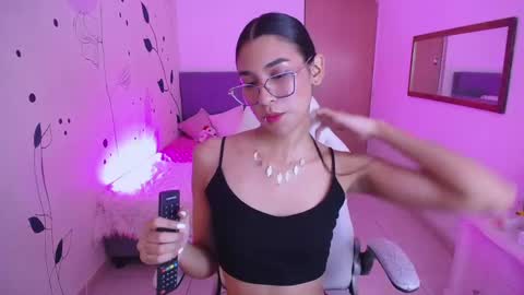 Snapshot of dana_paula chatting on February 2025 06:01:02 PM dana_paula online show from February 2025 06:01:02 PM