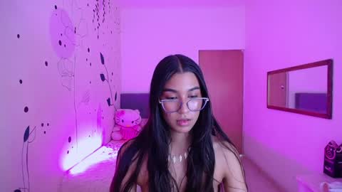 Snapshot of dana_paula chatting on February 2025 03:49:02 PM dana_paula online show from February 2025 03:49:02 PM