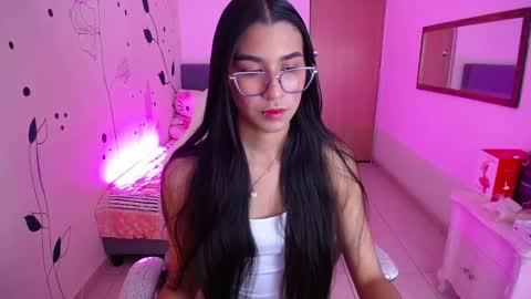 Snapshot of dana_paula chatting on February 2025 11:54:01 AM dana_paula online show from February 2025 11:54:01 AM