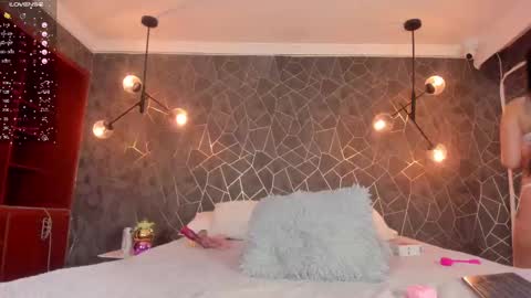    online show from September 2025 08:19:01 PM