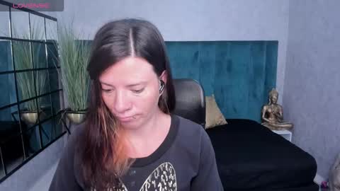 Snapshot of danaarey chatting on January 2026 11:36:01 AM Danaa Rey online show from January 2026 11:36:01 AM