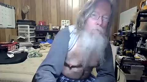 Snapshot of danagm chatting on January 2025 01:35:01 PM Dana online show from January 2025 01:35:01 PM