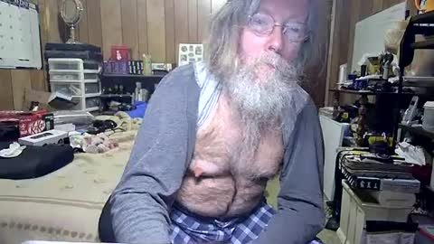 Snapshot of danagm chatting on January 2025 02:13:01 PM Dana online show from January 2025 02:13:01 PM