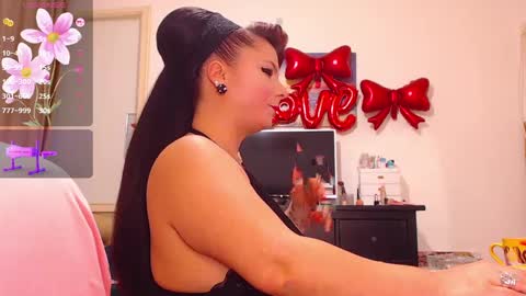 dana online show from February 2025 08:26:01 PM